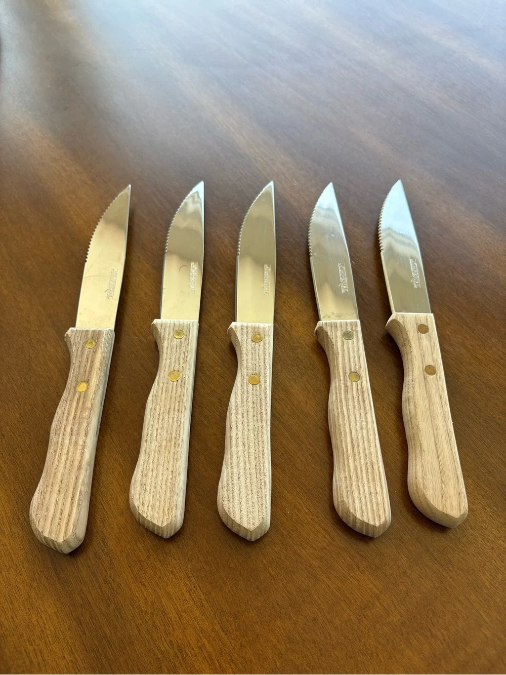 Classic Wooden-Handle Steak Knives Set of 5